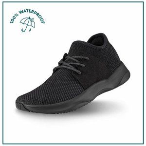 Vessi All Black Women's Everyday Sneakers NWT